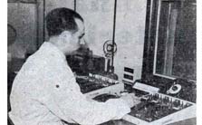 Inginerul Buican la masa de control (1943)