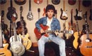  Chitara electrică a lui George Harrison s-a vândut cu 657.000 de dolari