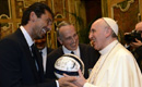 Papa Francisc a avertizat împotriva comercializării excesive a imaginii sportivilor