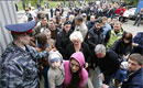  Peste 100 de mii de ucraineni au primit statut de refugiat în Federaţia Rusă