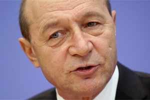Preedintele Traian Bsescu a exprimat opinii pro i contra candidailor la Preedinia Romniei
