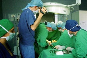 Chirurgii de la Institutul Fundeni au atins performana de 100 de transplanturi de ficat n acest an