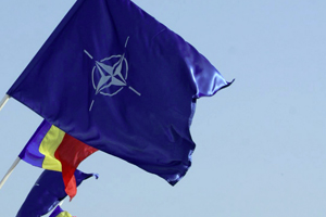 26 de militari romni au murit n ultimii 10 ani n misiunile NATO de meninere a pcii 