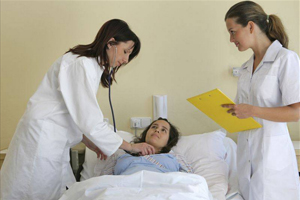 Premierul Victor Ponta spune c nu poate promite dublarea salariilor personalului medical