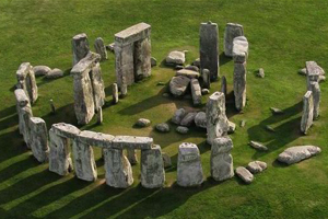17 noi monumente descoperite la Stonehenge