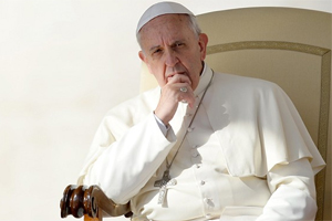  Trei membri ai familiei Papei Francisc au murit  ntr-un accident de main