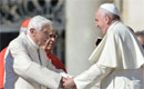Papa Francisc I şi Papa Emerit Ratzinger, împreună pentru a celebra sărbătoarea bunicilor
