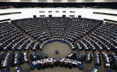 Parlamentul European a adoptat o rezoluie privind susinerea Ucrainei, dar i critic la adresa Rusiei