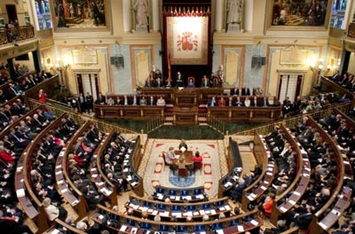  Guvernul spaniol cere Curii Constituionale s declare referendumul n Catalonia ilegal